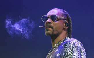 Snoop Dogg teases everyone: there is no smoke but there are joints