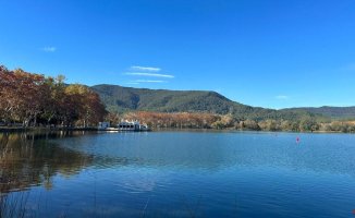 Banyoles eternalizes summer in the middle of November
