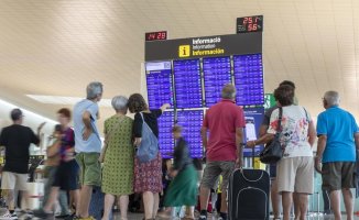 Aena anticipates a record of 280 million passengers this year and close to the benefits of 2019