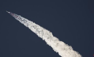 SpaceX's second Starship rocket also ends in explosion