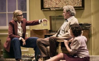 'The Party' shows in theater the hypocrisy of a group of progressive bourgeois