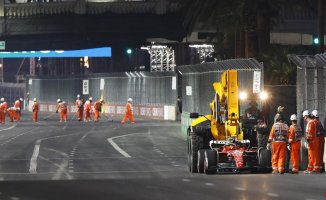 A sewer destroys Sainz's Ferrari, a session is canceled and the public is evicted