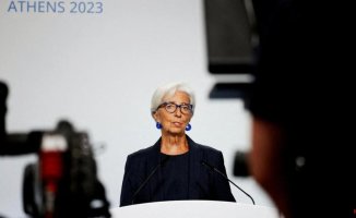 Lagarde rules out lowering interest rates in the next two quarters
