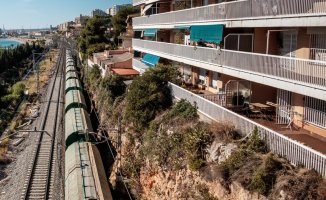 Tarragona pushes to save its coast from the collapse of freight trains