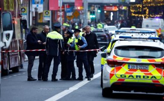 A knife attack in the center of Dublin leaves five injured, three of them minors