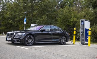 Hybrid cars with more than 100 km of electric autonomy