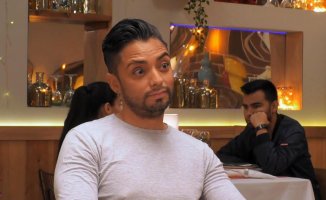 A bachelor from 'First Dates' throws a dart at his date after his unexpected rejection: ''I don't like it when they answer ugly''