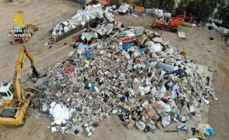 Traffic network of European dangerous waste that was dumped in Zaragoza and Lleida falls