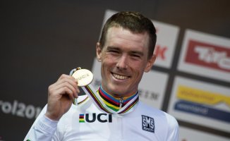 Australian cyclist Rohan Dennis arrested for fatally hitting his wife