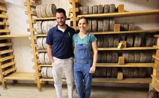This couple left everything to make artisan cheese in empty Spain (and it has been a success)