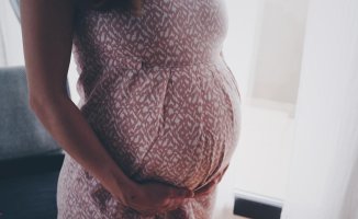 Pregnant women will only receive severance pay if they prove they have been discriminated against