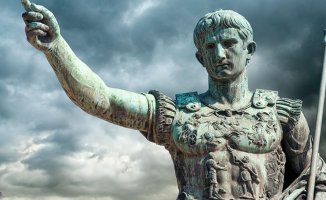 Hail, Caesar: Roman autocrats in the mirror