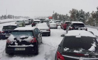 The ban that the DGT wants to implement: fine for driving in this lane when it snows
