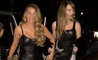 Taylor Swift and Blake Lively: two friends and two ways to wear the black dress