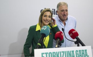 EH Bildu recovers the mayor's office of Pamplona, ​​a new focus of the PP to wear down Sánchez