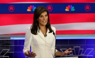 Nikki Haley emerges as Republican hope of 'never again Trump'