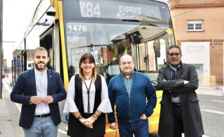 The AMB connects Gavà and Viladecans with Barcelona with two Metropolitan Bus express lines