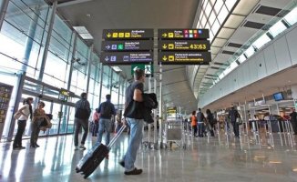 The international passage breaks the roof of the Alicante-Elche and Valencia airports