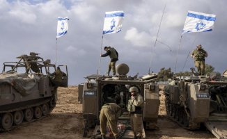 The Israeli army acknowledges having mistakenly killed three hostages in Gaza