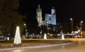 The spirit of Christmas lights in Girona