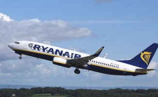 A British tourist dies during a Ryanair flight between Malaga and Manchester