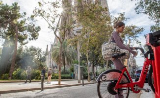 Renting a bike in Madrid or Barcelona costs you ten times more than in León or Bilbao