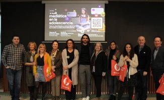 FCRI Blanquerna hosts the conference "Media life in adolescence" to address the relationship between young people and social media
