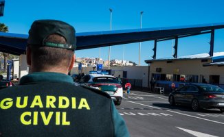 Border control prevents the entry into Spain of 1,100 emigrants from Morocco