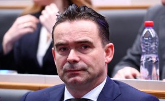 FIFA sanctions Marc Overmars for sexually harassing Ajax employees