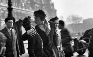 Françoise Bornet, the woman in the photograph of Robert Doisneau's kiss, dies