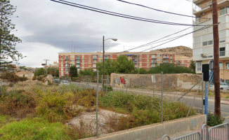 Alicante seeks ideas to regenerate the black spot on its urban coastline