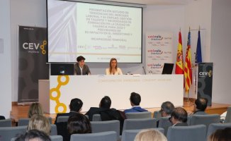 The Valencian employers' association calls for "an agenda of reforms" and less bureaucratic burdens