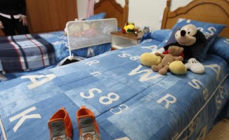 Catalonia requests registration with Social Security for emergency foster families of babies