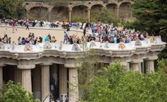 Spain adds 79.8 million foreign tourists and is on track for its record year