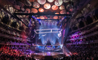 Cirque du Soleil lights the flame of 'Alegría'