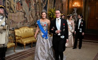 Victoria of Sweden dresses up in a dress by H