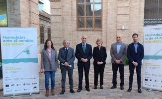 The mayor of Vox de València inaugurates a summit on wetlands and denies climate change