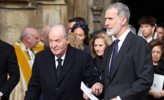 King Felipe and his father, Juan Carlos I, stage reconciliation in Windsor