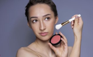 How to apply blush according to your face type