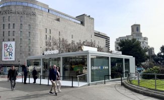 Samsung installs a space to experience the AI ​​of the Galaxy S24 in Plaza de Catalunya