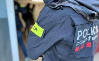 The Mossos dismantle a group that robbed homes in the province of Barcelona with force