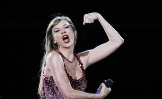 'Therapy' Taylor Swift: why teens love her (and need her)?
