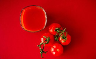 Tomato juice could fight bacteria like salmonella, according to a study