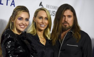 Miley Cyrus' Mom Admits She Was 'Completely Terrified' Before Her Divorce From Billy Ray Cyrus