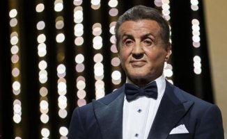 Bringing a knife to school and other methods that Sylvester Stallone imposed on his daughters to protect themselves: "He made us practice using pepper spray"