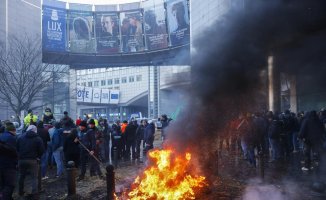 Farmers' protests break into European summit