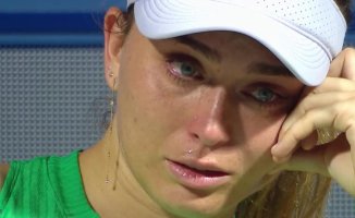 Paula Badosa retires in tears in the first round of Dubai