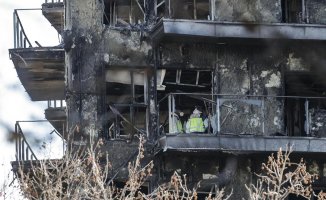 A new body has been found, bringing the death toll to 10 in the burned building in Valencia
