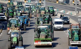 The Mossos of the Traffic division make their debut in Barcelona with tractors