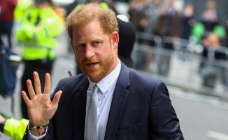 Prince Henry is now traveling to London to be with his father and accompany him in his fight against cancer